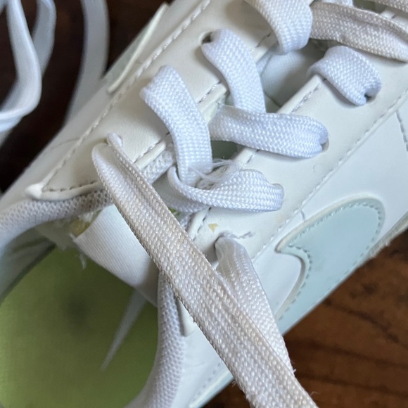 Nike Women's Blazer low platform sneakers size US 9 - Picture 13 of 14